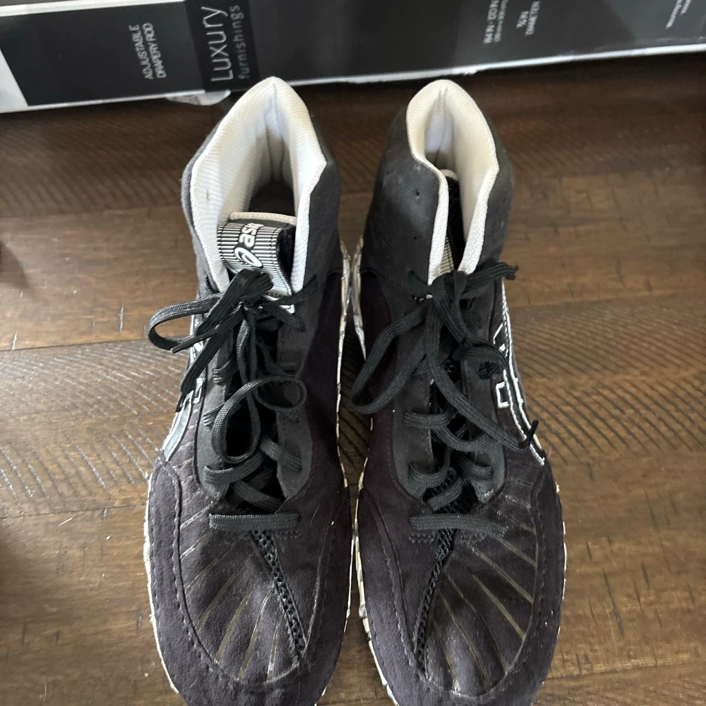 ASICS Wrestling Shoes