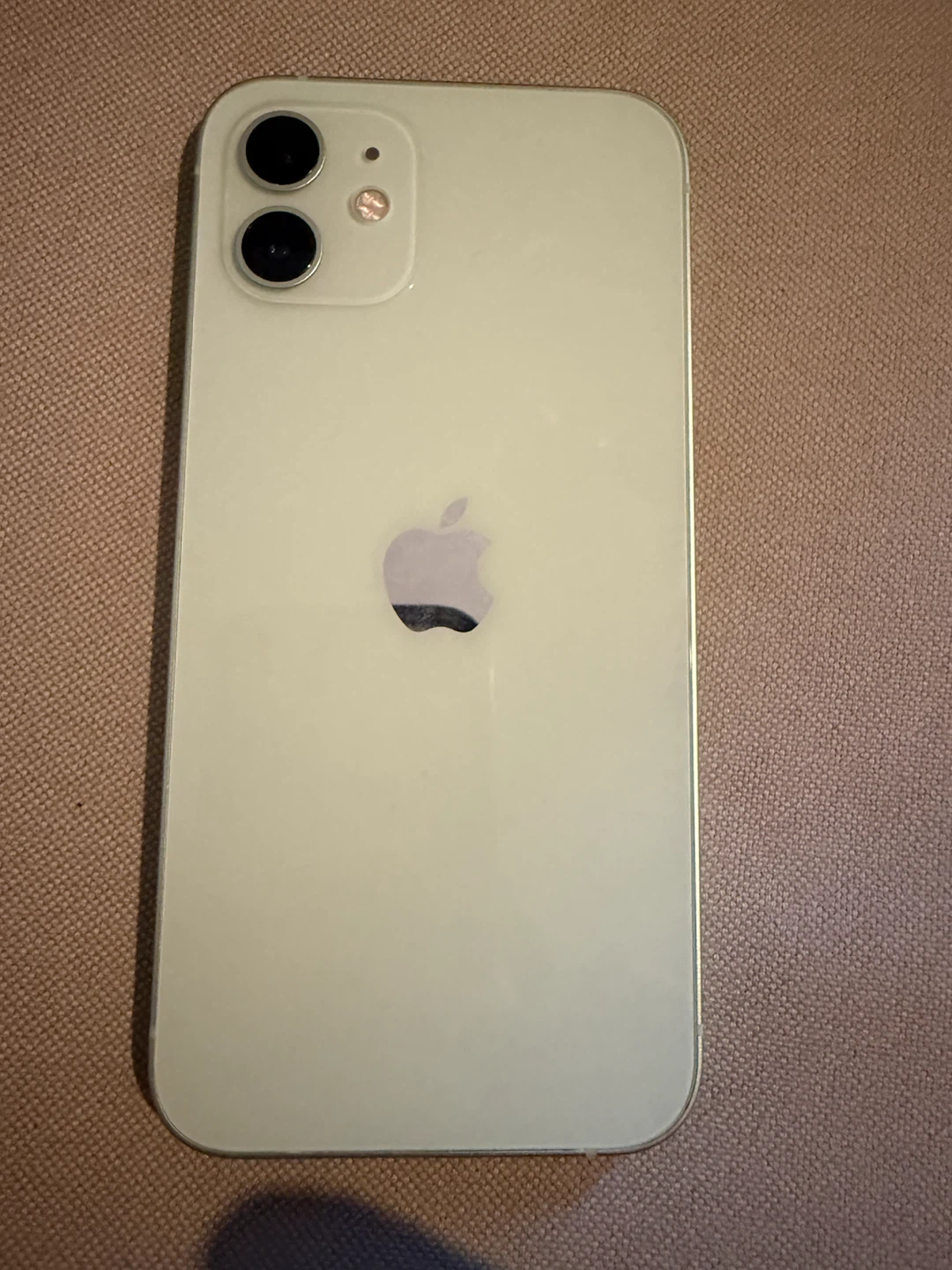 iPhone 12 - photo 2