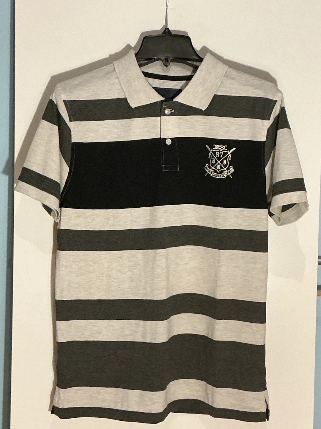 White and black Stripes Polo – Boy's Large – Excellent Condition