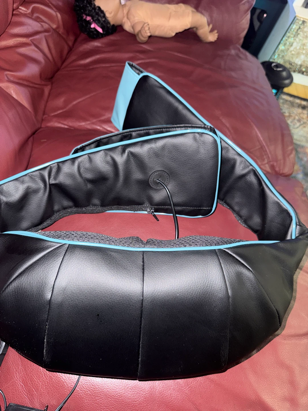 Shiatsu Neck and Shoulder Massager - photo 2