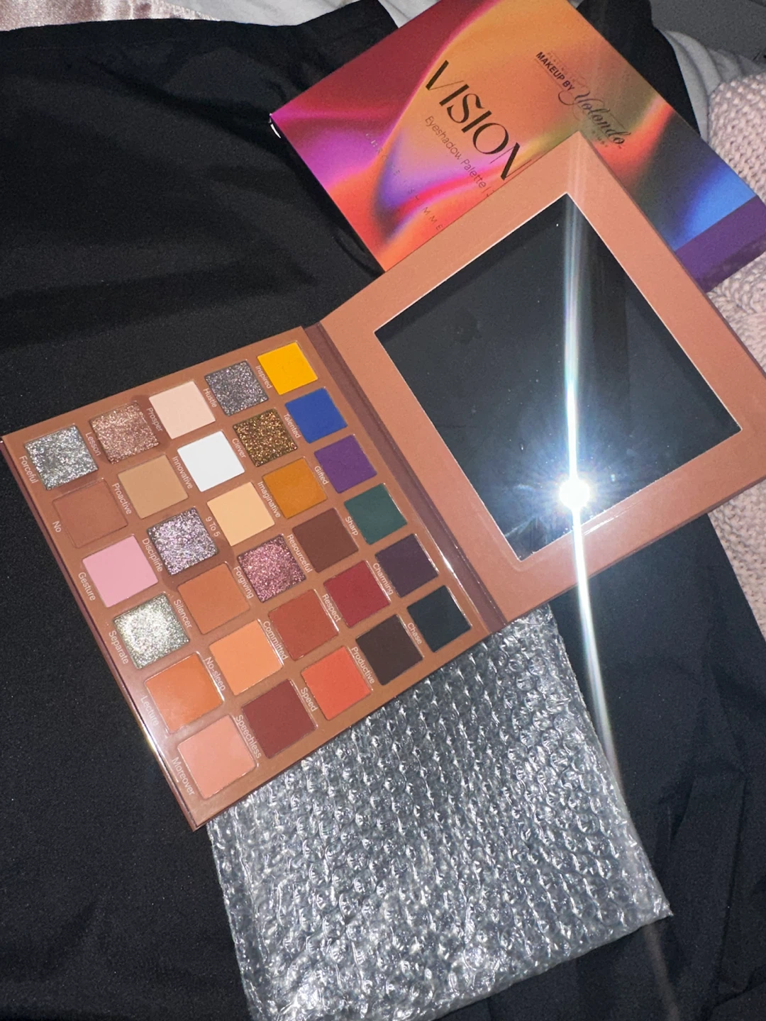 Yolondo PIMBY Visionary Eyeshadow Palette - 30 Shades - photo 4