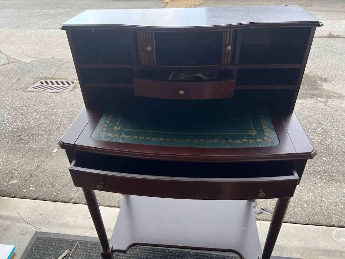 Vintage Secretary Desk with Green Writing Pad - photo 4