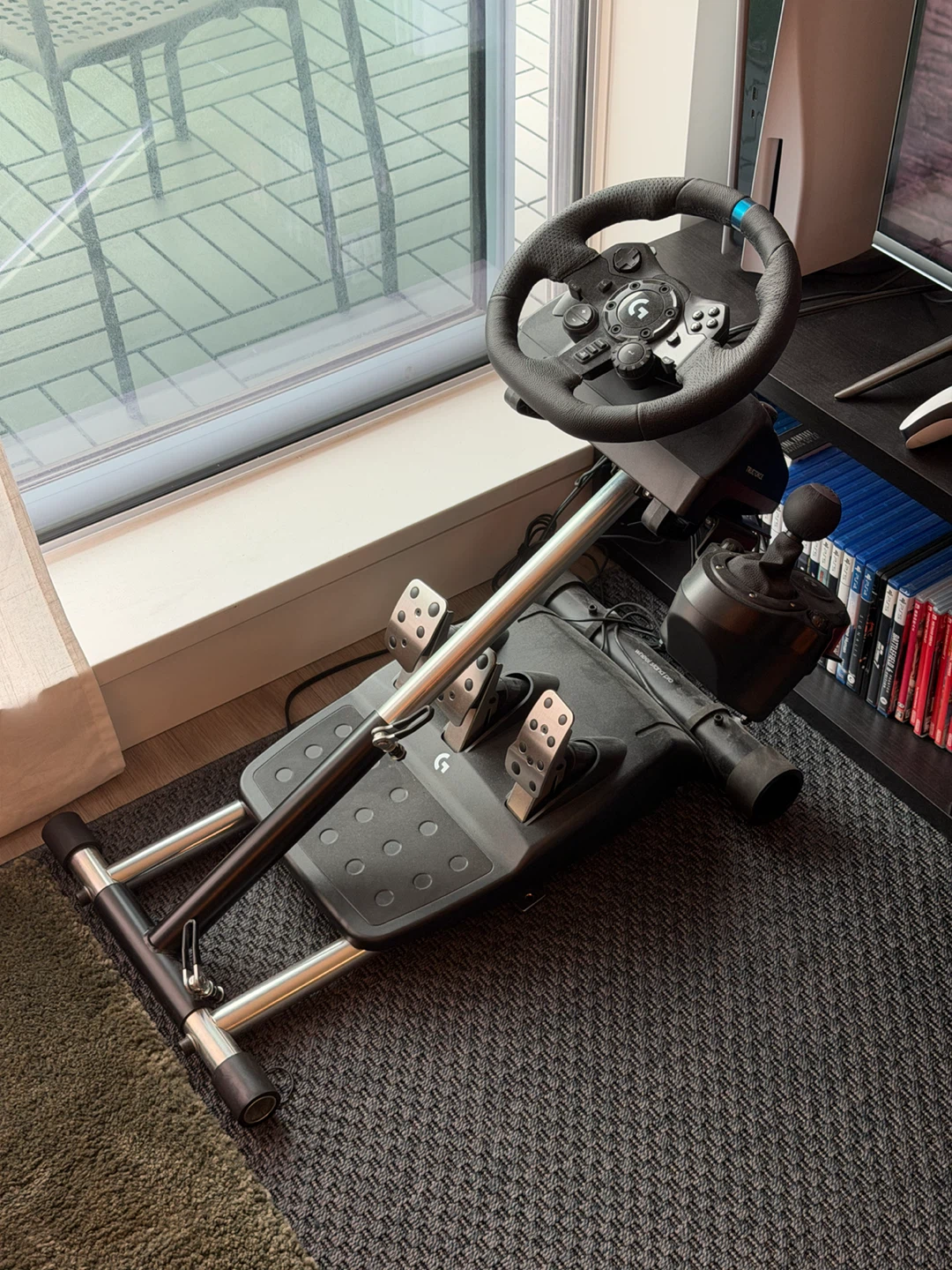 Logitech G923 Racing Wheel with Shifter with Wheel Stand Pro - photo 3
