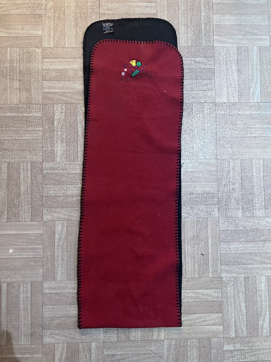 Vfirtu Fleece Christmas Runner