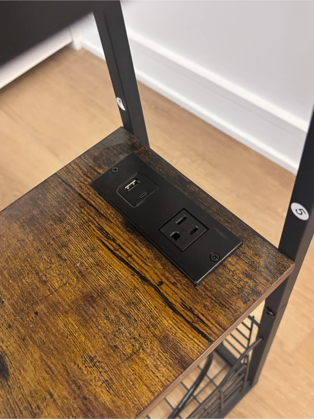 Bedside table with charging station, C-shaped end table - photo 3
