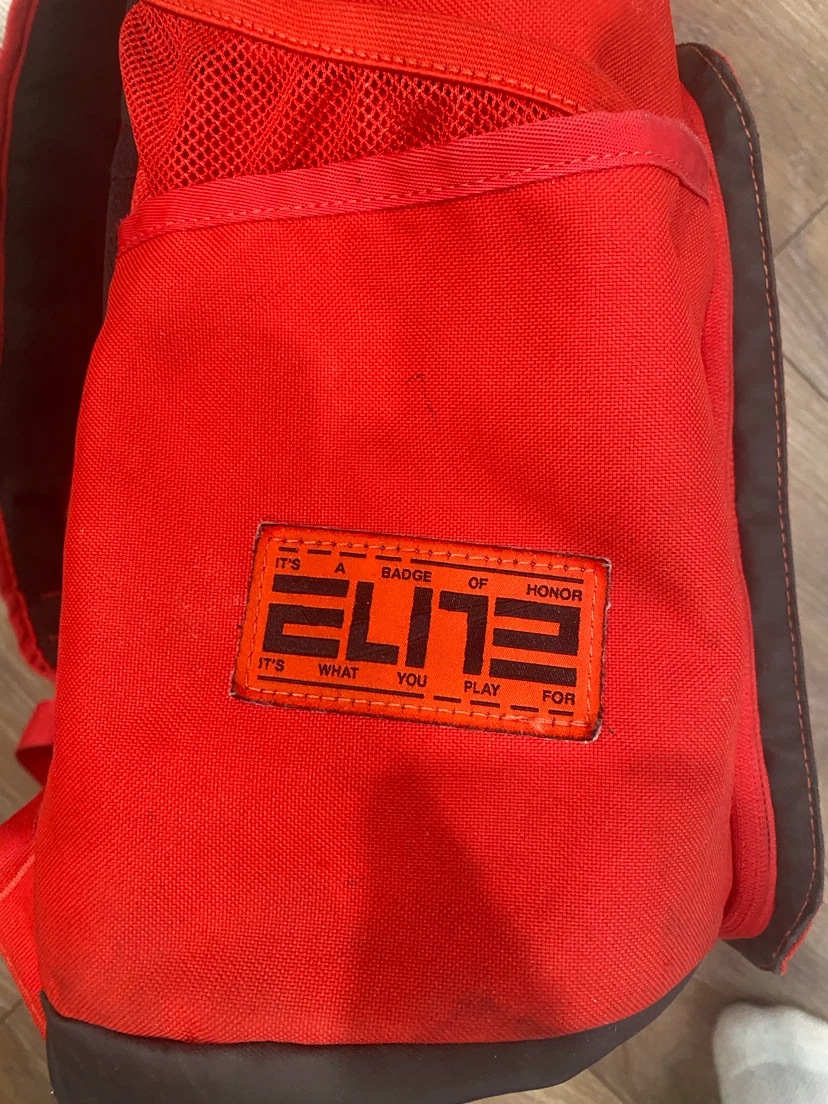 Red Nike Elite Backpack - photo 3
