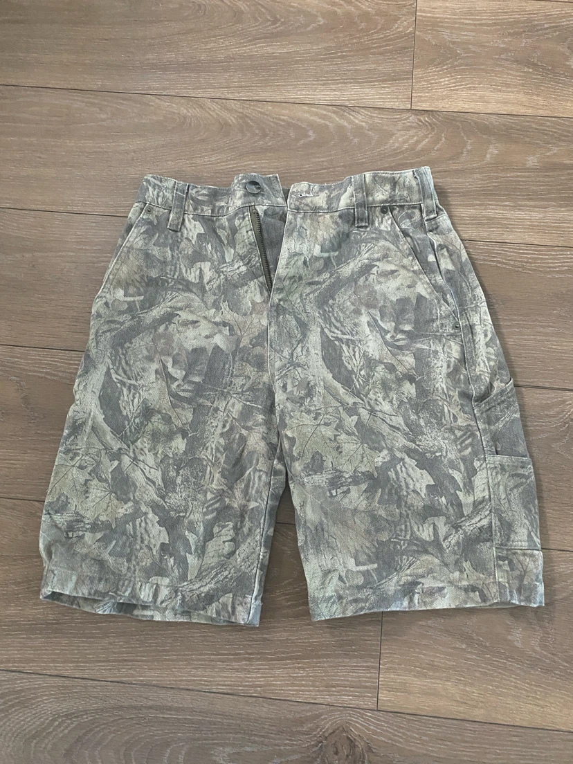 Camo Cargo Shorts - Size 30