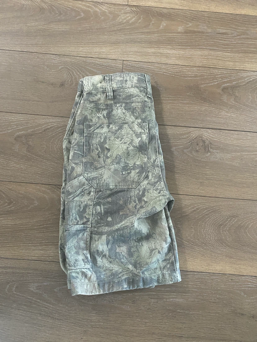 Camo Cargo Shorts - Size 30 - photo 2