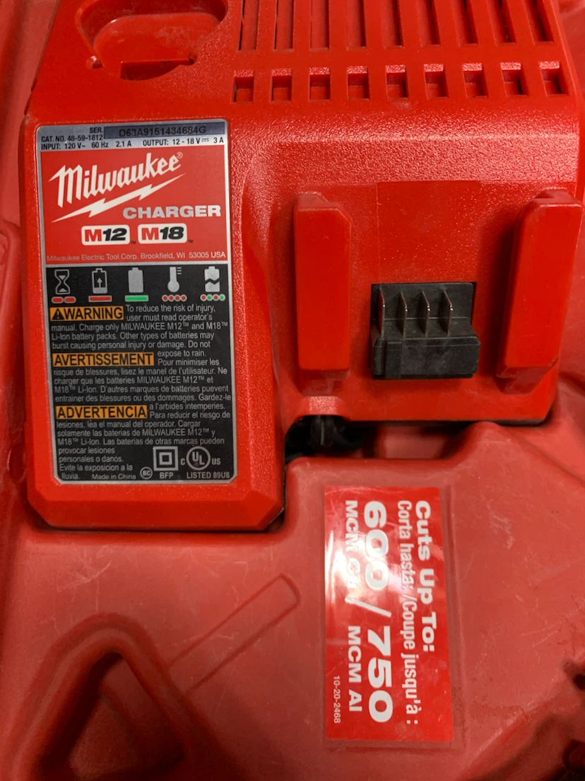 Milwaukee M12 Cordless 750 MCM Cable Cutter Kit - photo 2