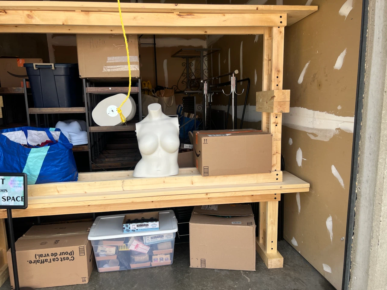 10x15 retail storage locker lot - photo 2
