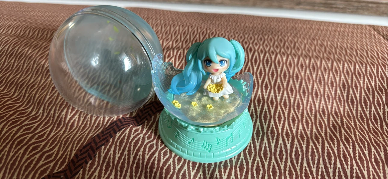 Hatsune Miku Chibi Figure