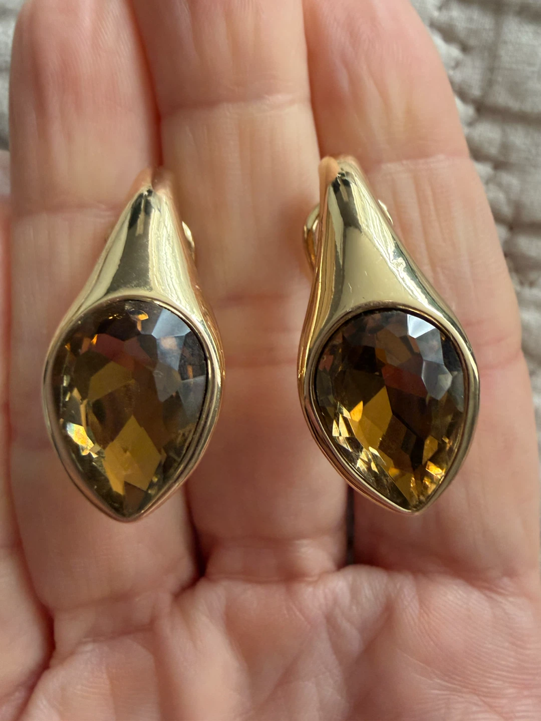 Gold gemstone earrings