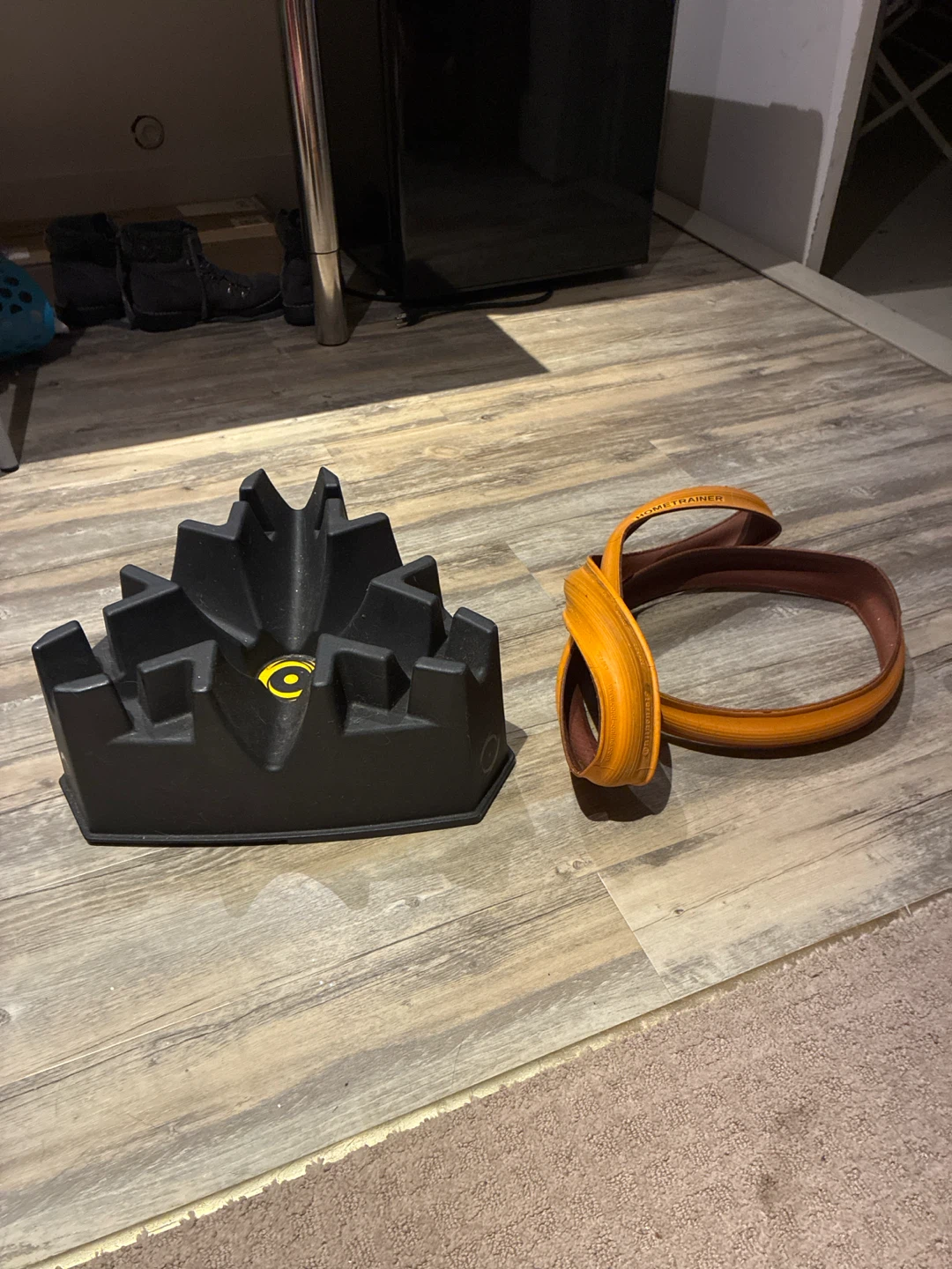 CycleOps Hometrainer Stand and Continental Ultra Sport Tire