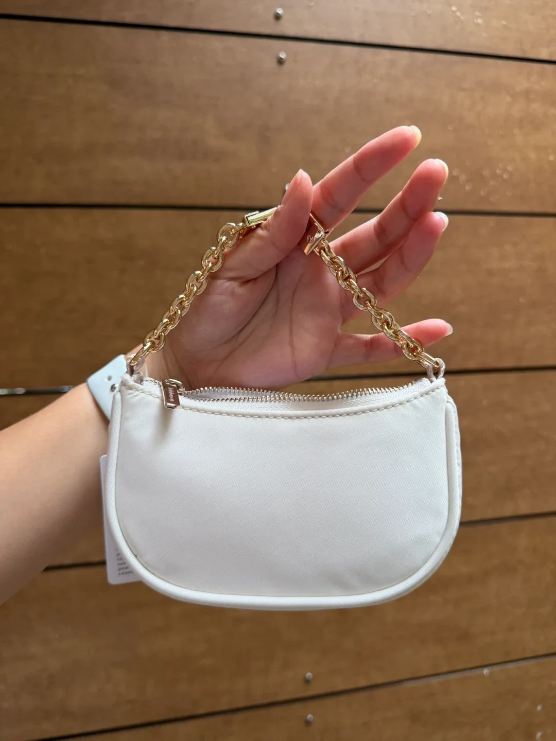 Lululemon City Essentials Nano Shoulder Bag White - photo 3