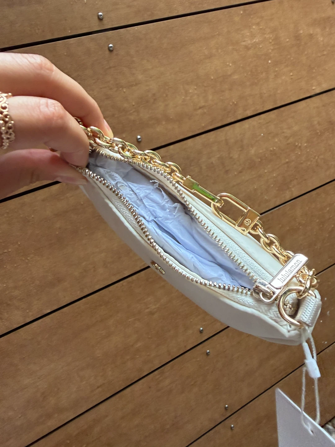 Lululemon City Essentials Nano Shoulder Bag White - photo 4