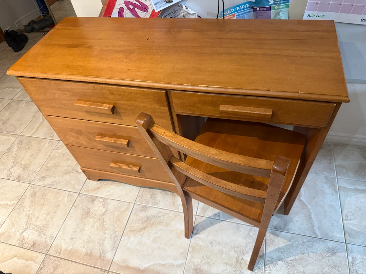 Children’s Wooden l Desk with Chair