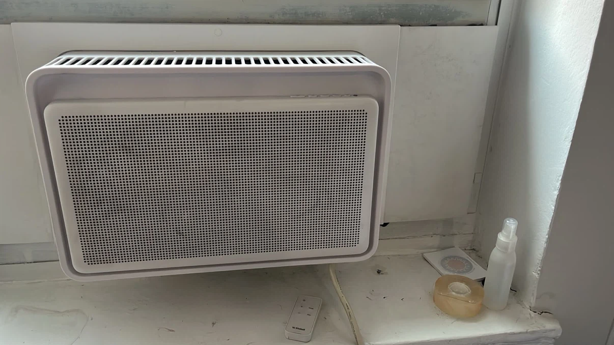 Windmill air conditioning