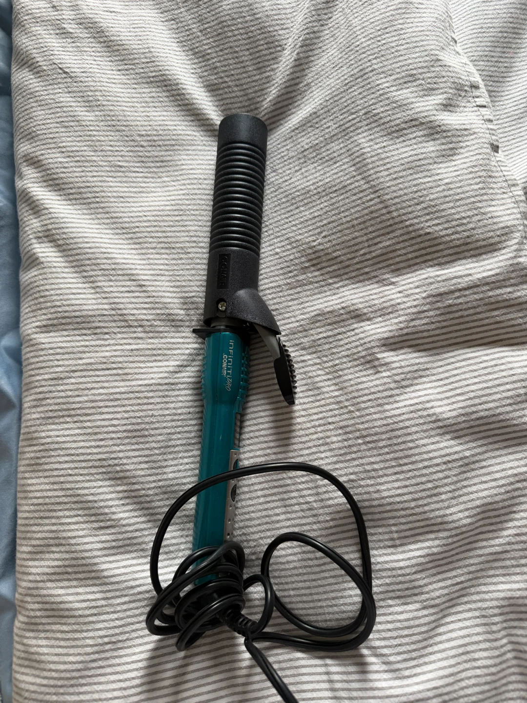 Conair Infiniti Pro Curling Iron - photo 3