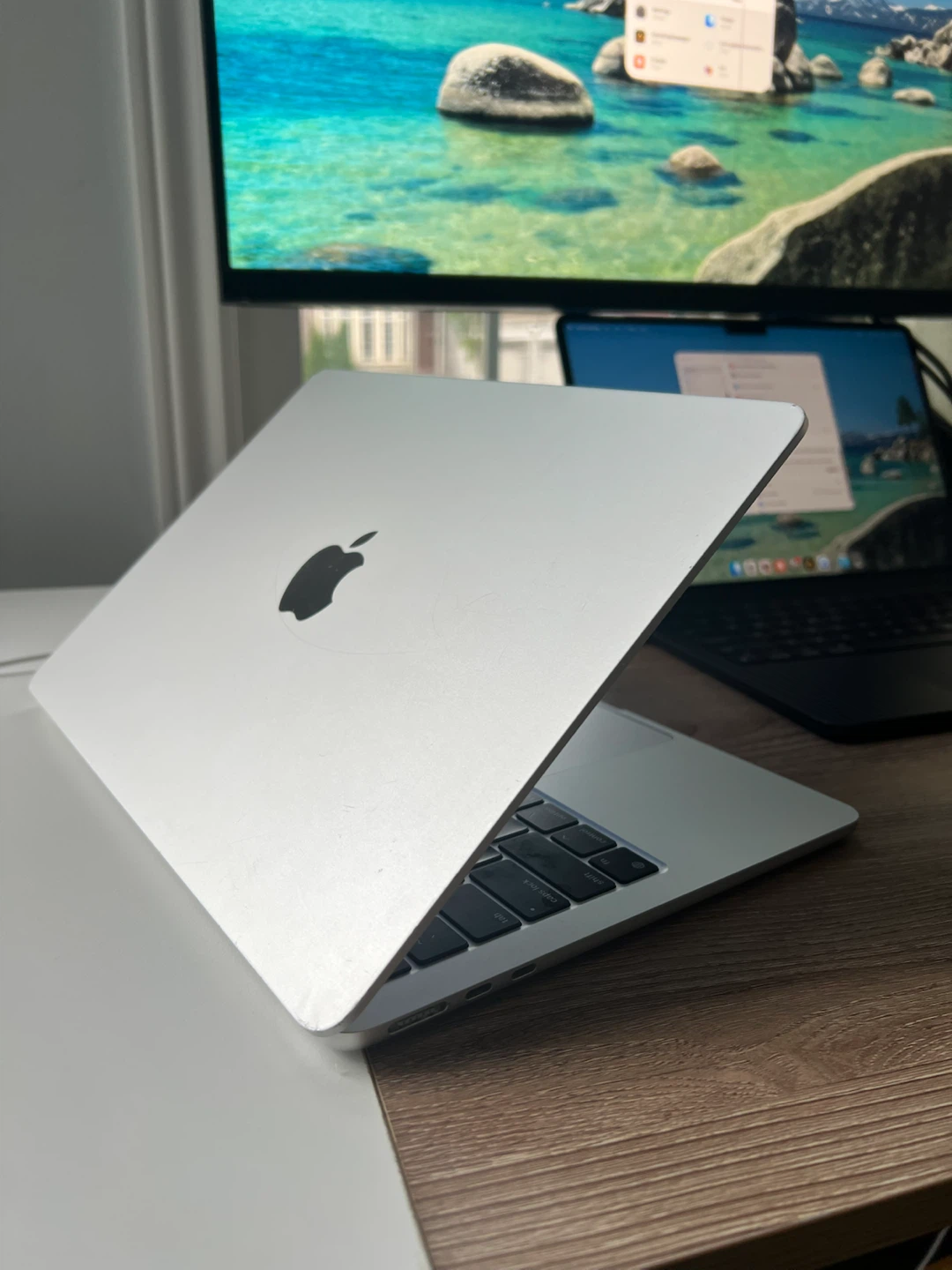 MacBook Air M2 13" 2022 16GB/256GB