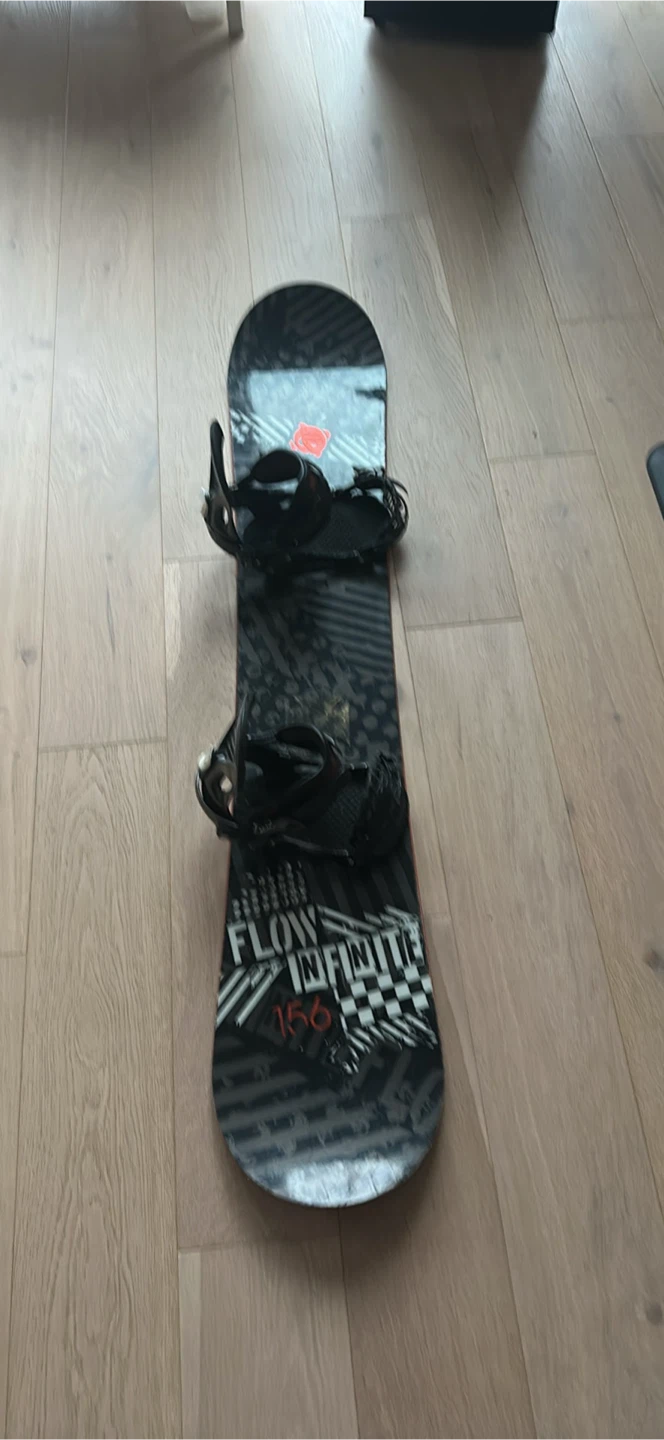 Flow Infinite Snowboard 156cm