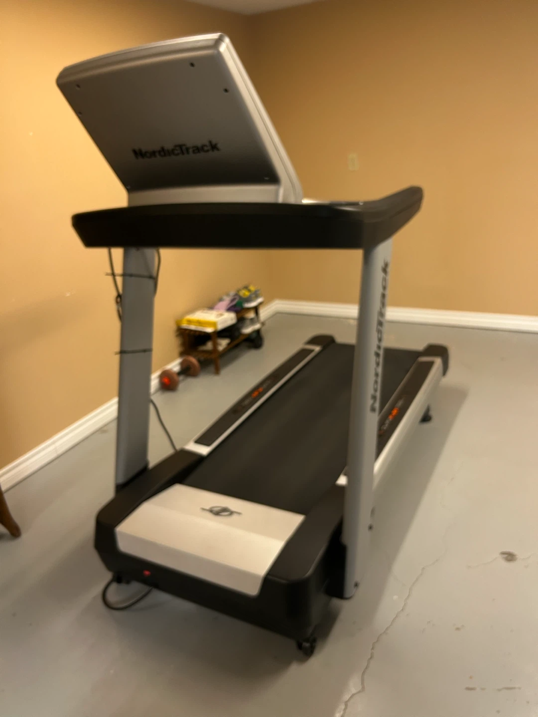 NordicTrack Elite 9700 Pro Treadmill