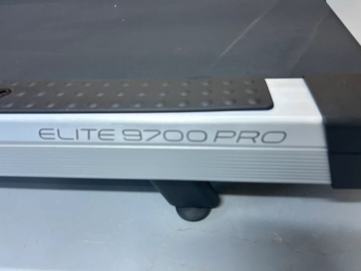 NordicTrack Elite 9700 Pro Treadmill - photo 3