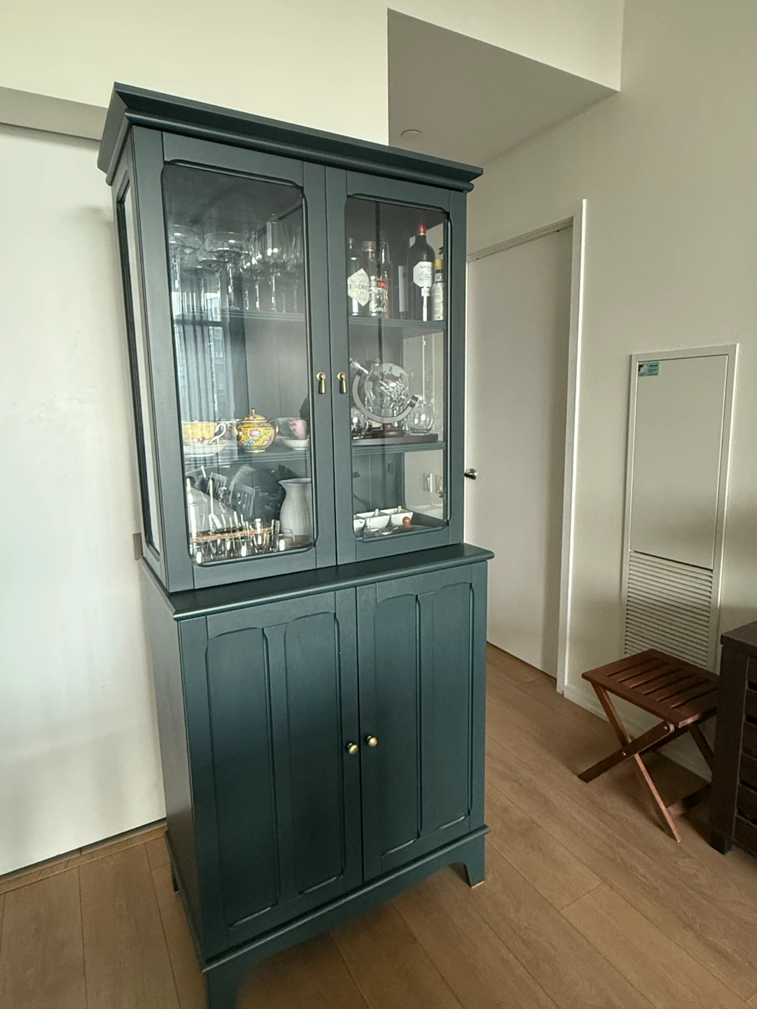 Cabinet with glass doors