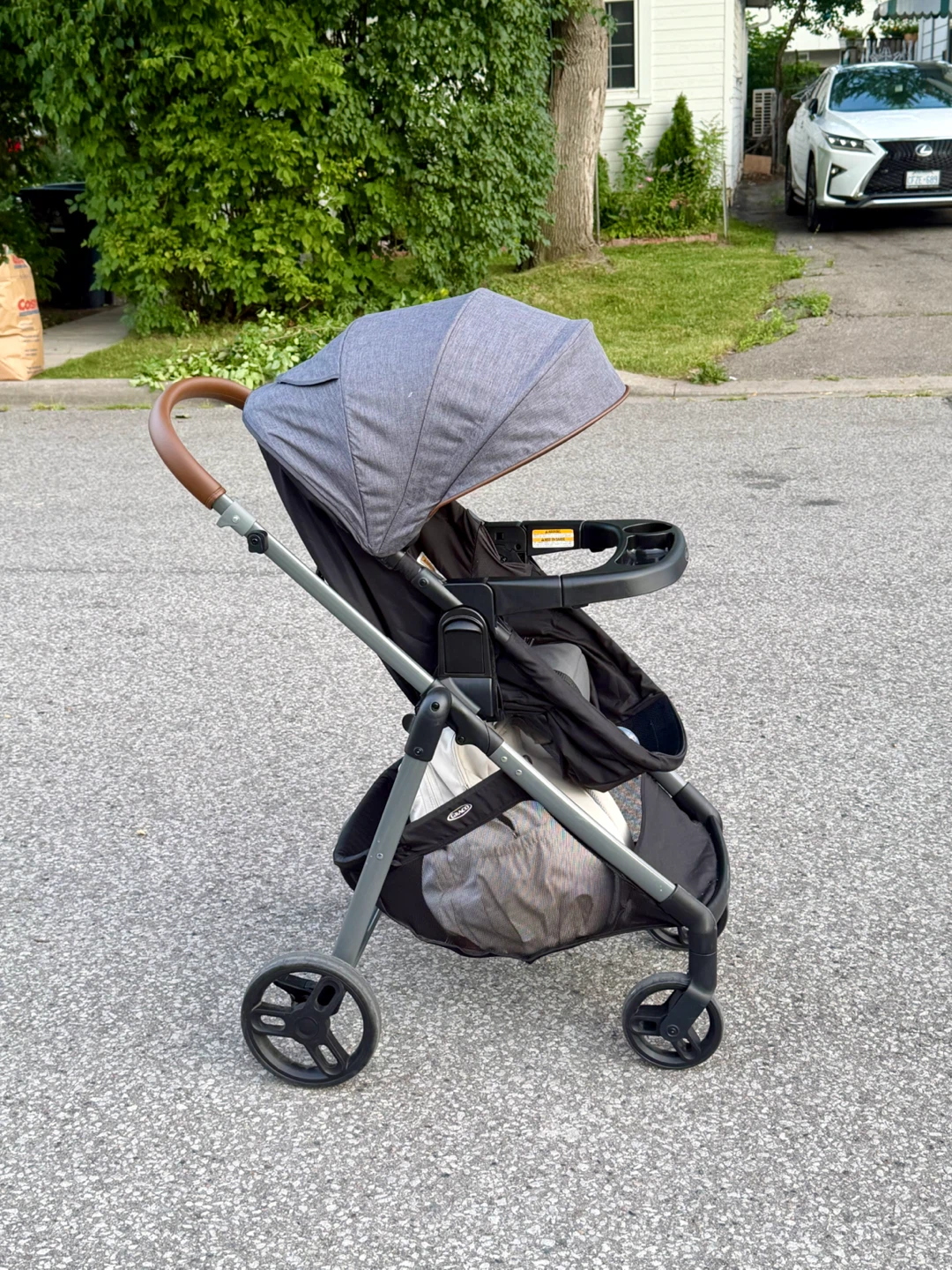 Graco Modes Trio Travel System- car seat, stroller, bassinet. - photo 3