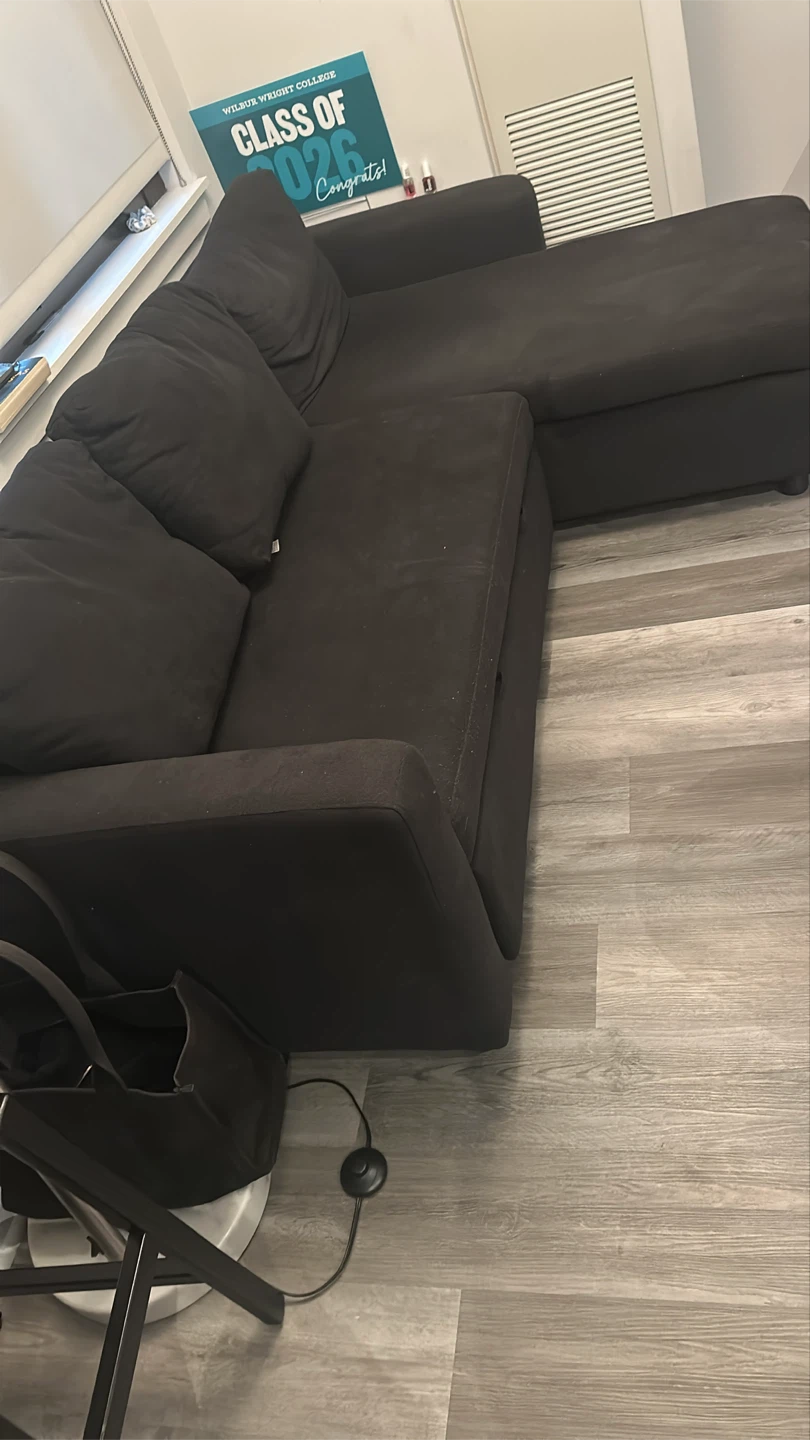 Linsy Home Alden Design Reversible Sectional Sofa - photo 2