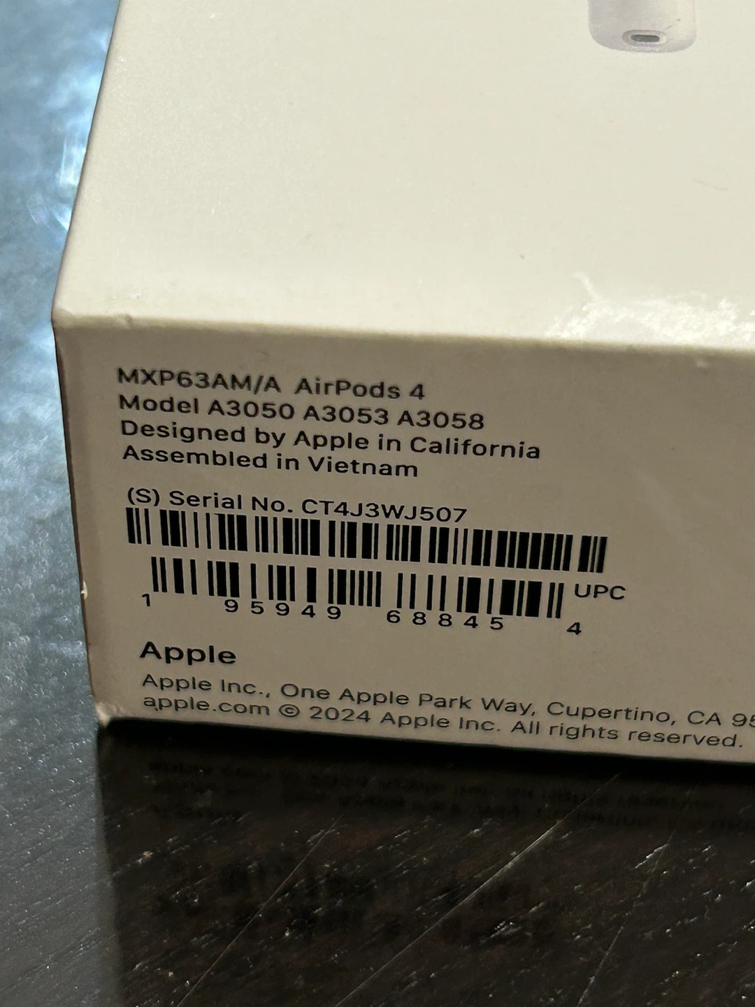 Apple AirPods 4 (3rd Gen) - photo 2