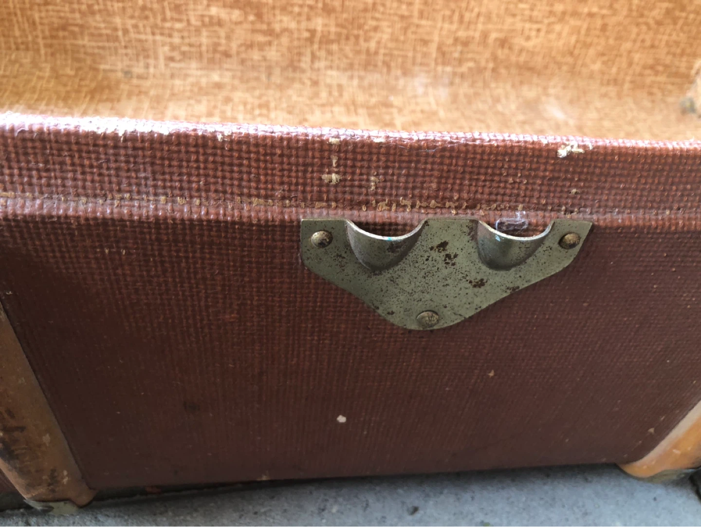 Vintage Brown Suitcase Trunk - photo 3