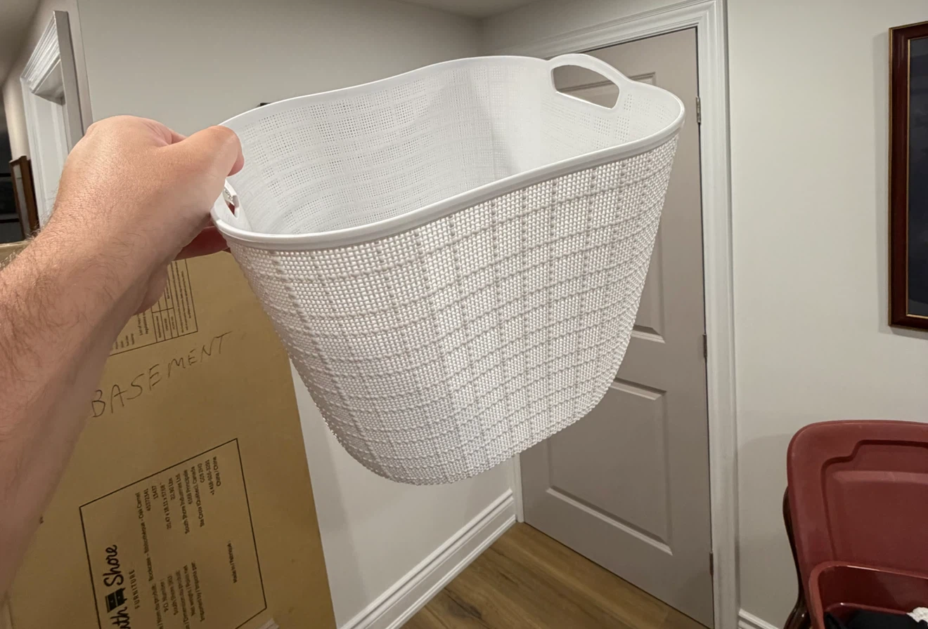 8 storage baskets for sale ($2 each) - photo 2