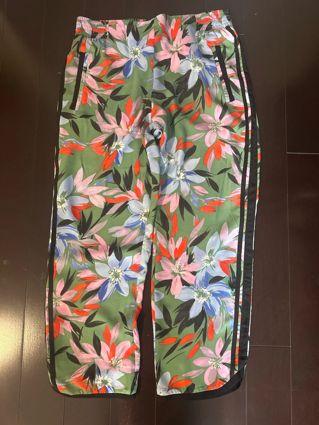Guess Floral Ankle Pants - M