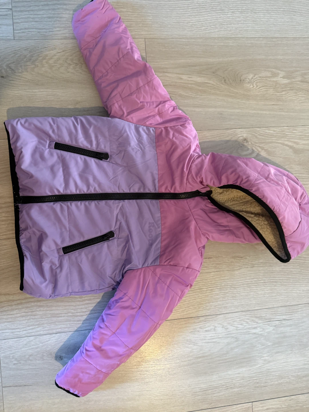 Kids roots jacket