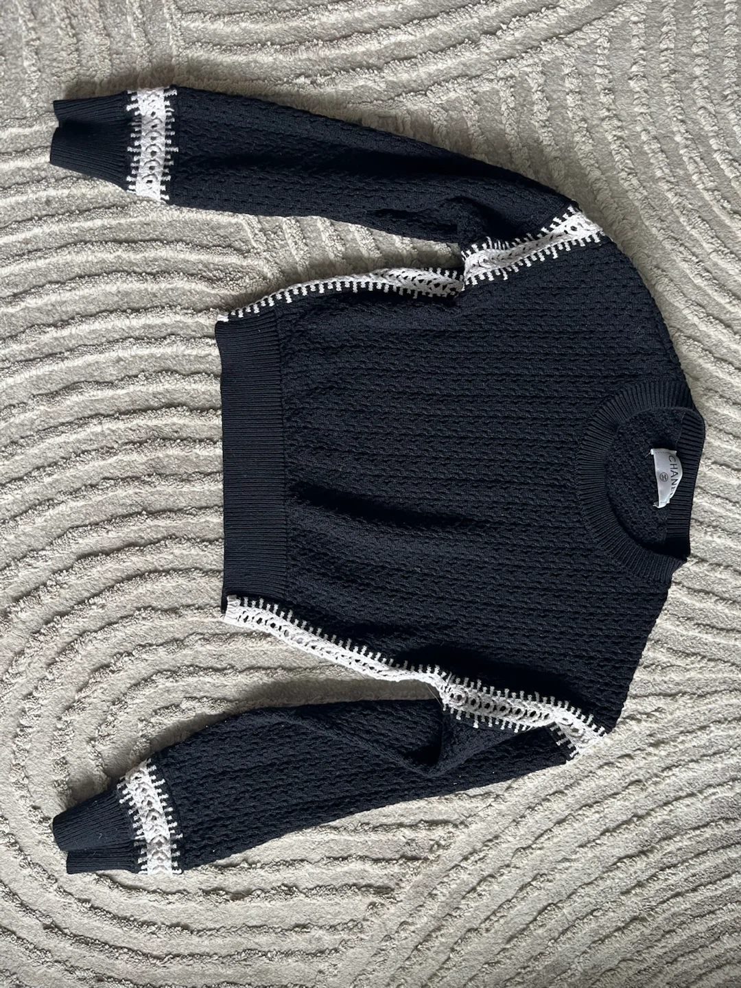 Black Cropped Knit Sweater with White Trim - photo 2