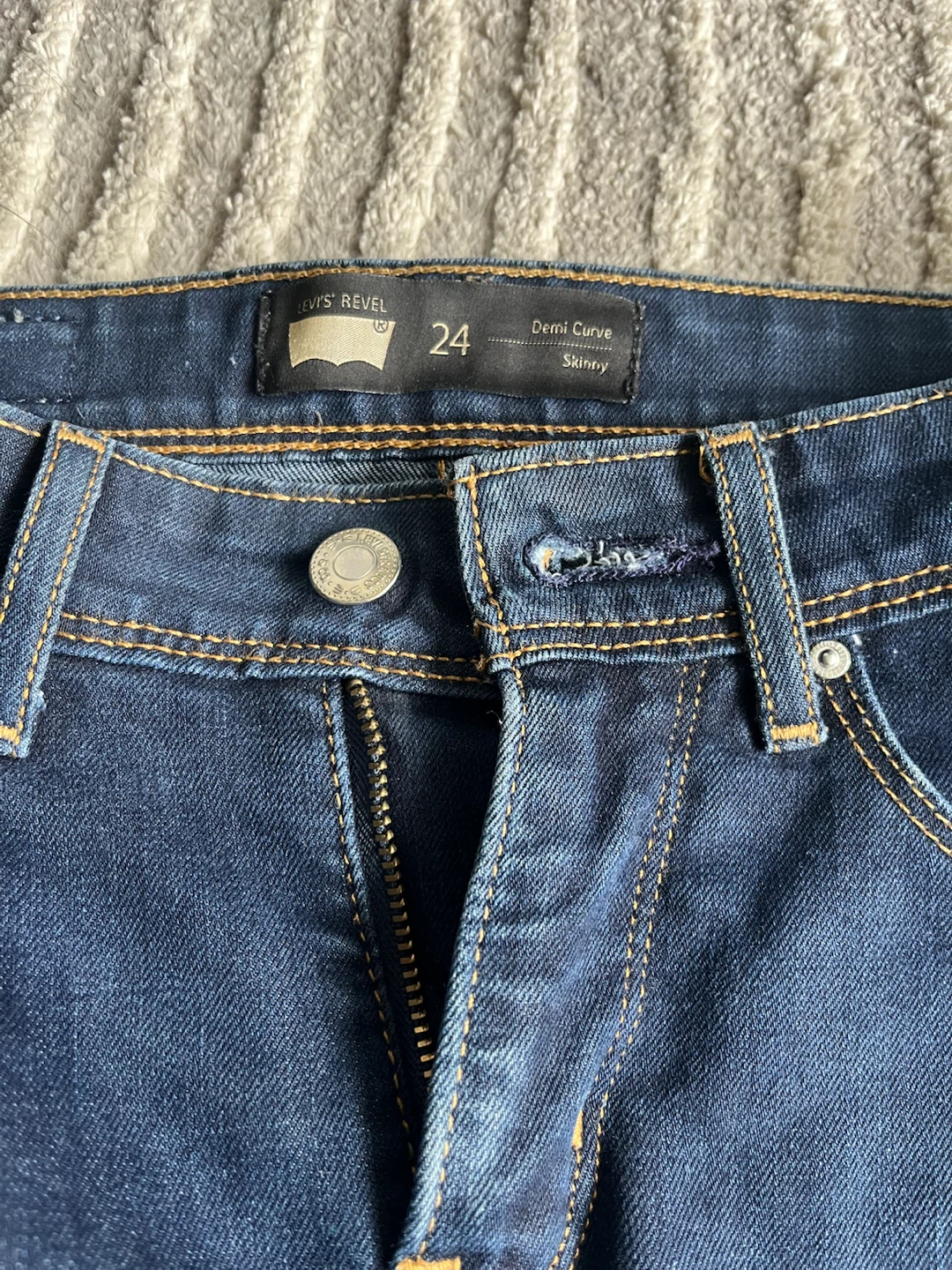 Levi's Revel Demi Curve Skinny Jeans Size 24 - photo 2