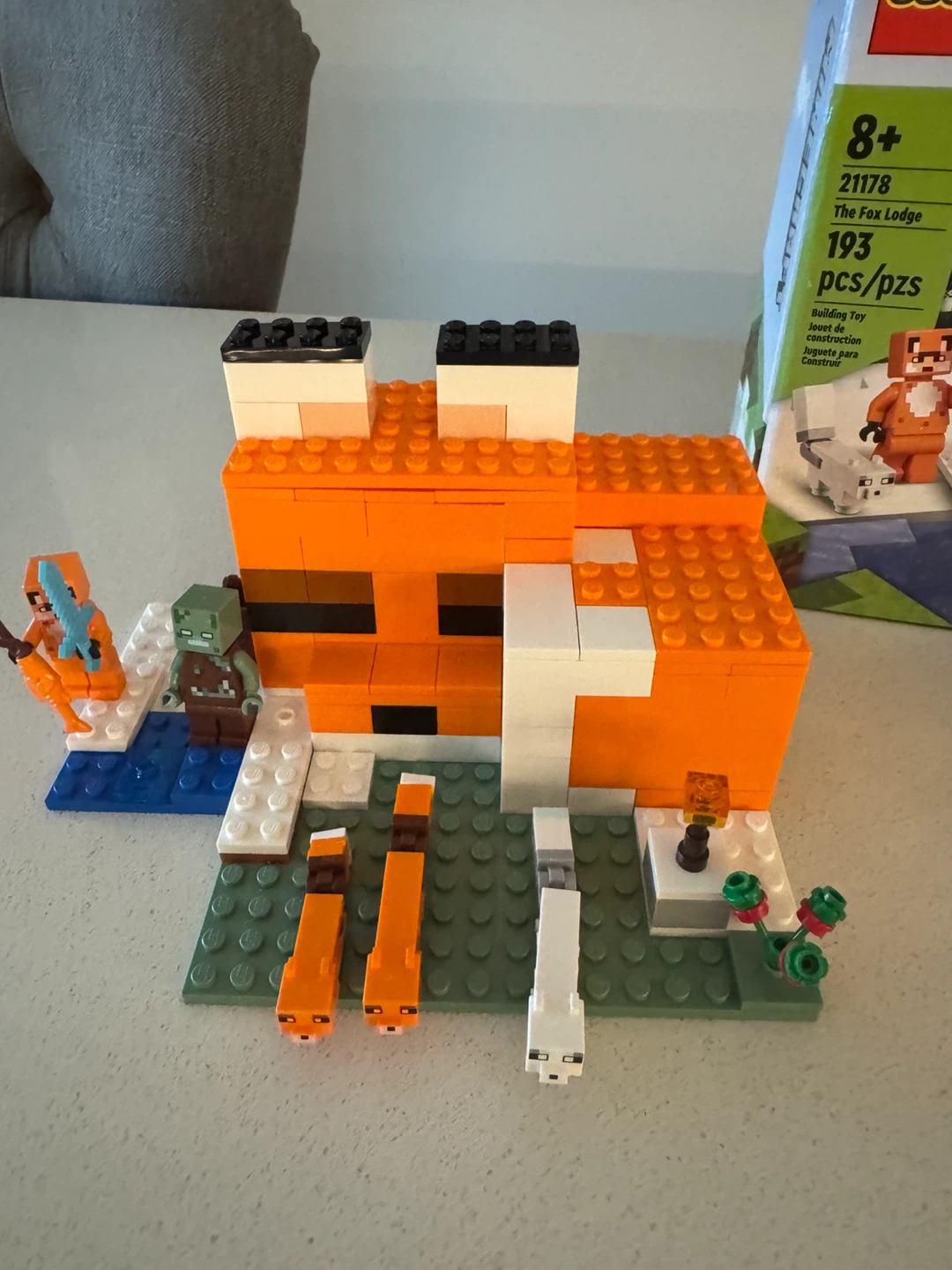 LEGO Minecraft The Fox Lodge  Toy - photo 3