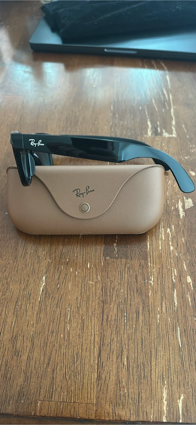 Ray-Ban Meta AI Wayfarer sunglasses Gen 1 - photo 2