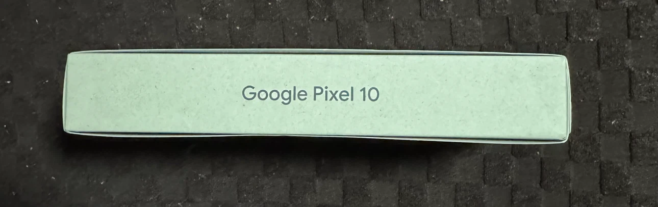 Google Pixel 10 Obsidian 128 GB Smartphone - photo 3