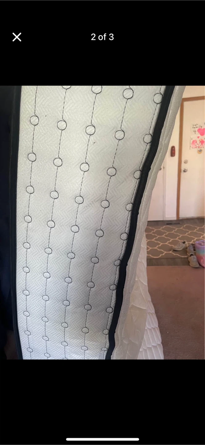 Free Queen Mattress & Boxspring - photo 3