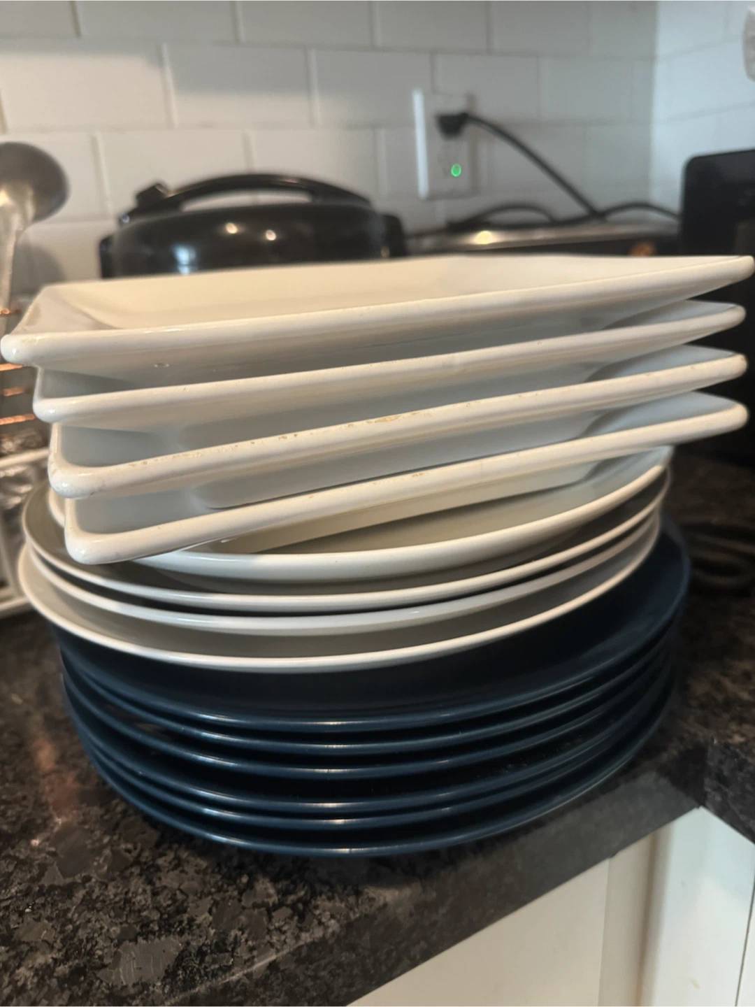 Set of Square Dinner Plates and 4 seater Wooden Dining Table - photo 2
