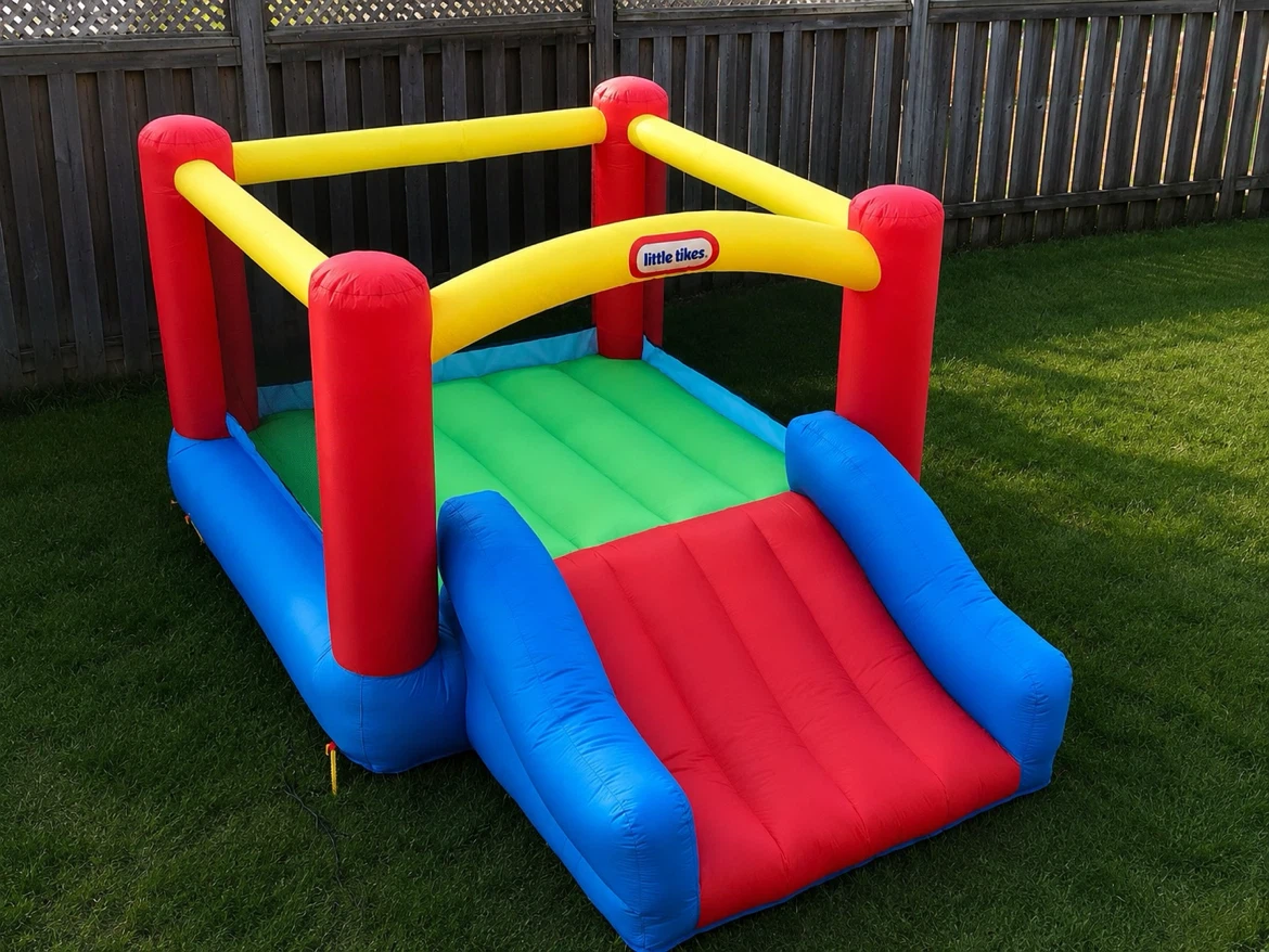 Little Tikes Inflatable Bounce House with Slide - photo 3