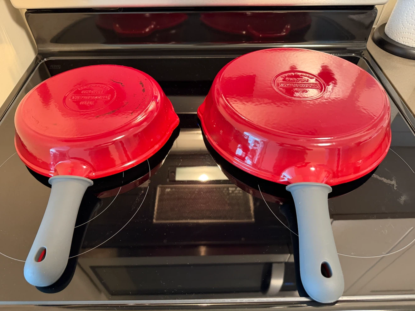 Tramontina Enamelled Cast Iron Skillet 2-Piece Set - Red - photo 3