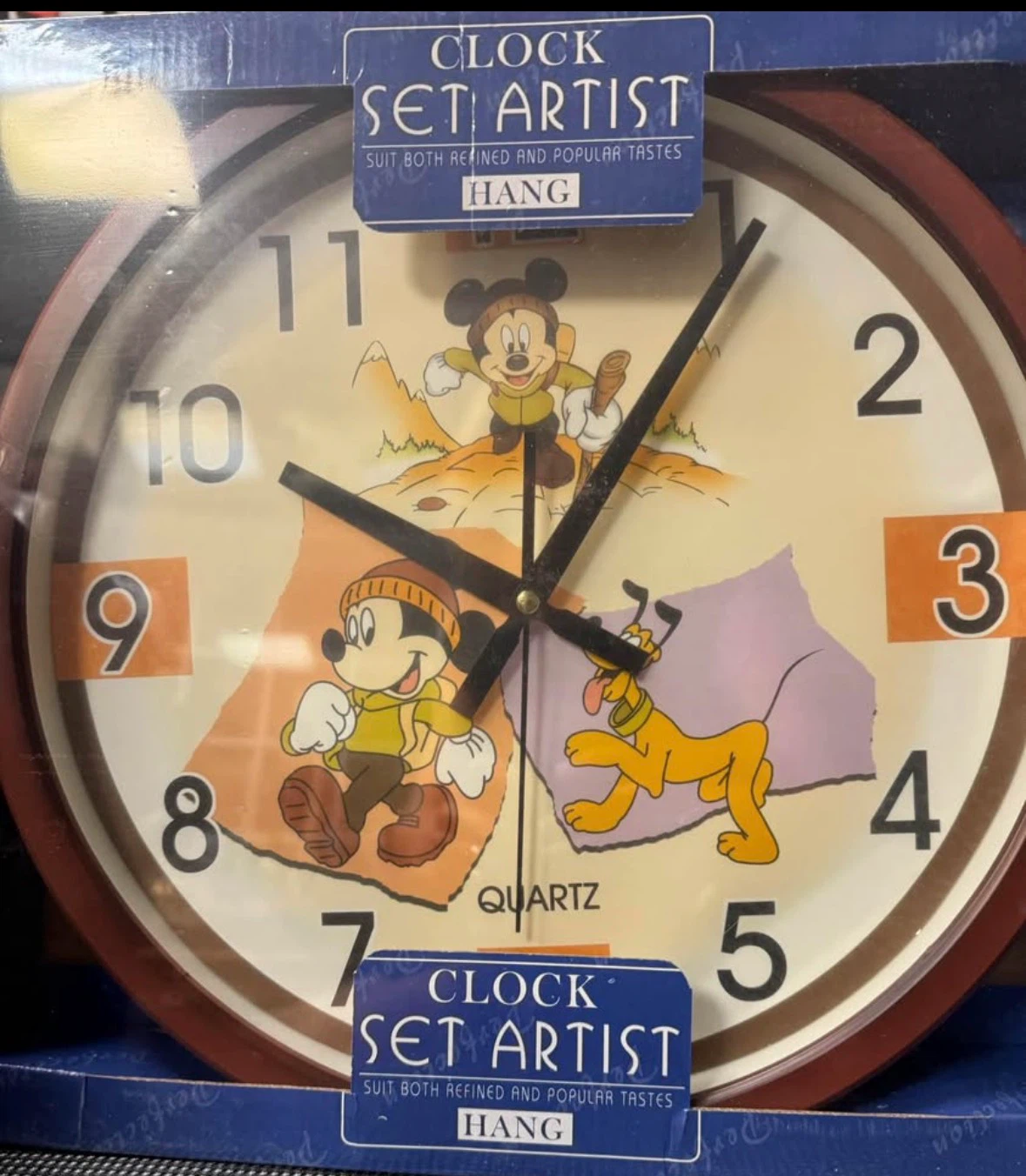 Disney quartz clock Mickey and Pluto