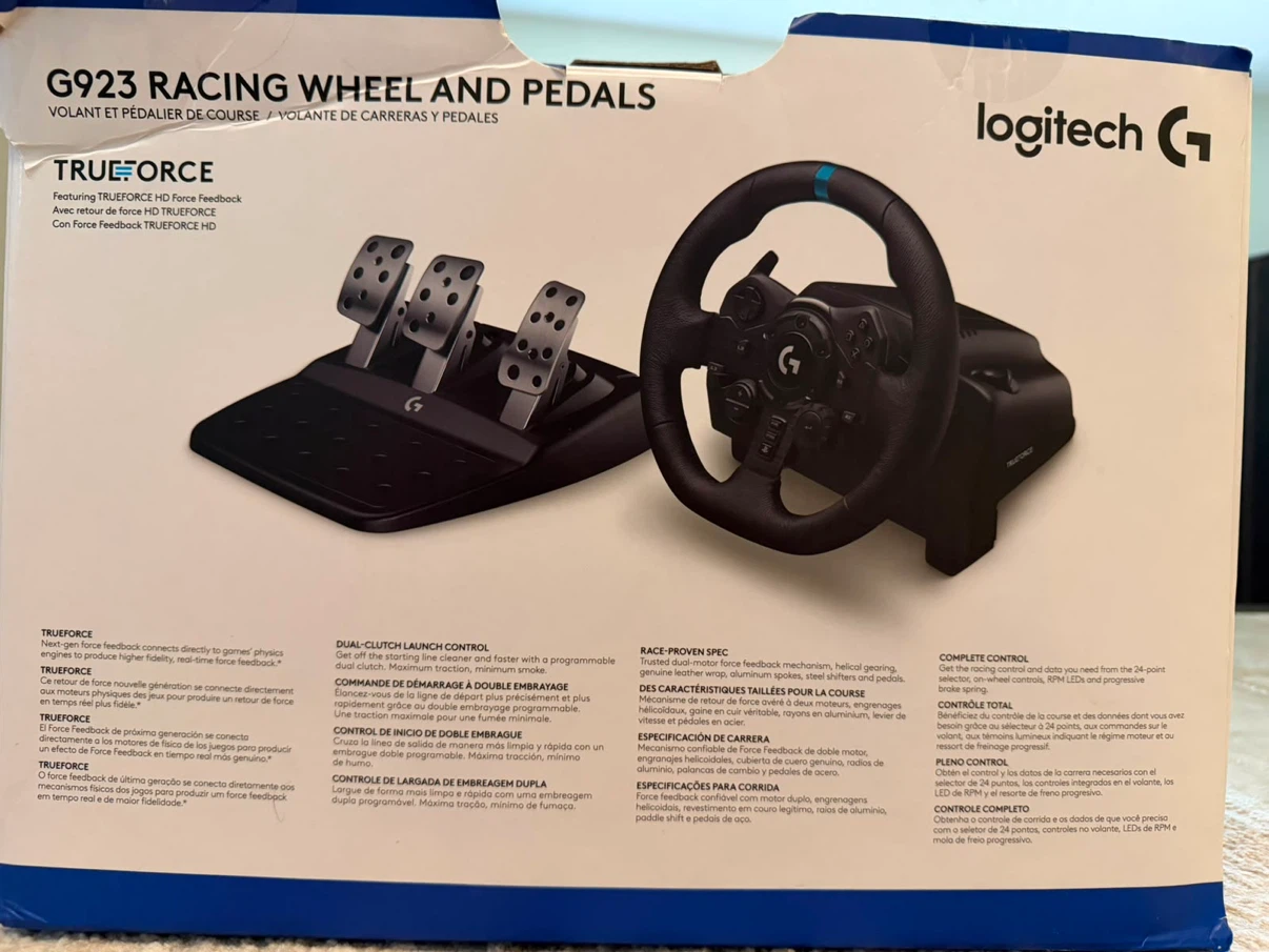 Logitech G923 Racing Wheel and Pedals (TRUEFORCE) Feedback