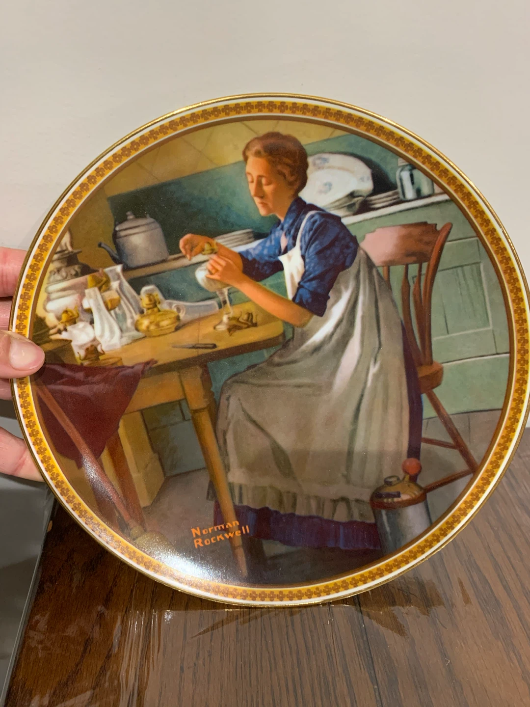 Norman Rockwell collection plates. - photo 3