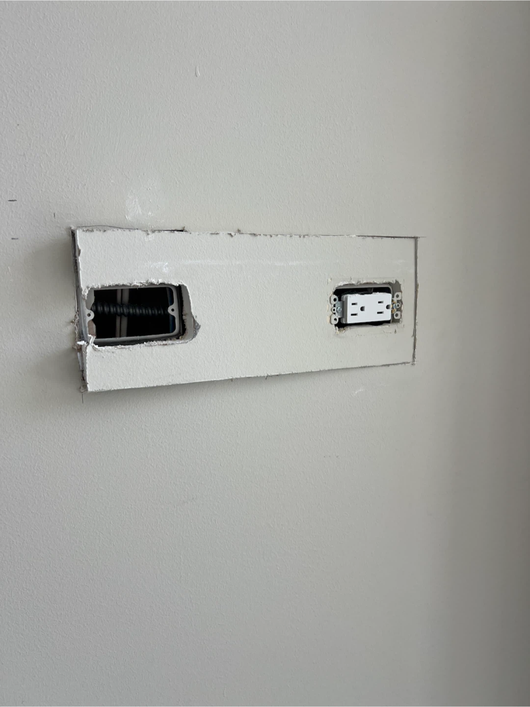 🛠️ From Small Patches to New Wall Builds - photo 3