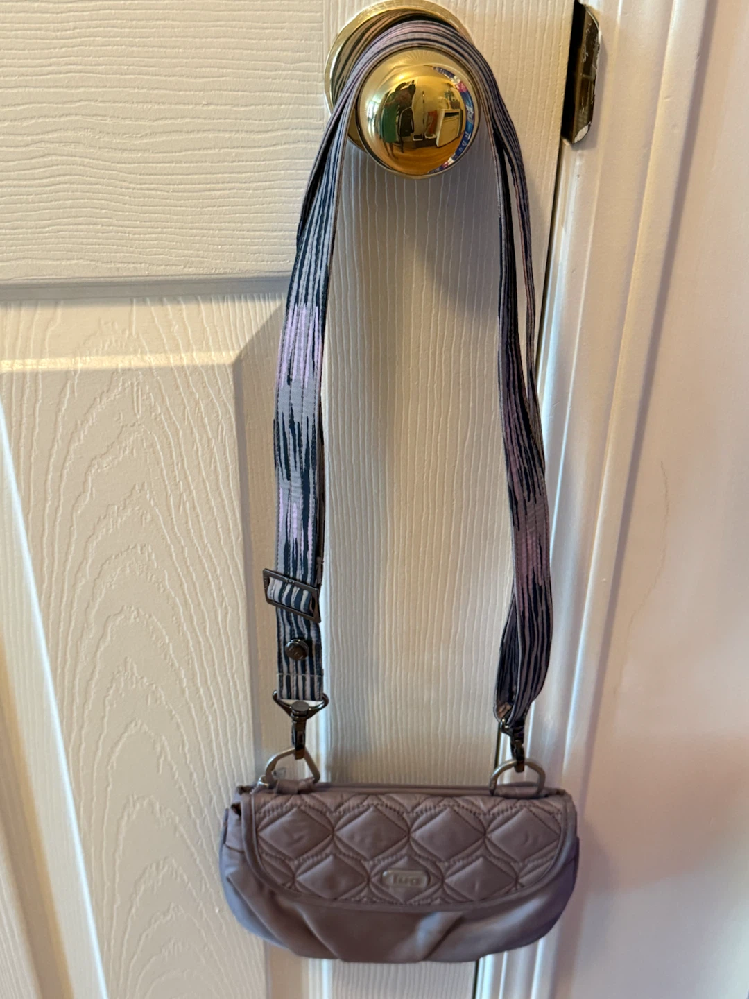 Lug Signature Crossbody Bag