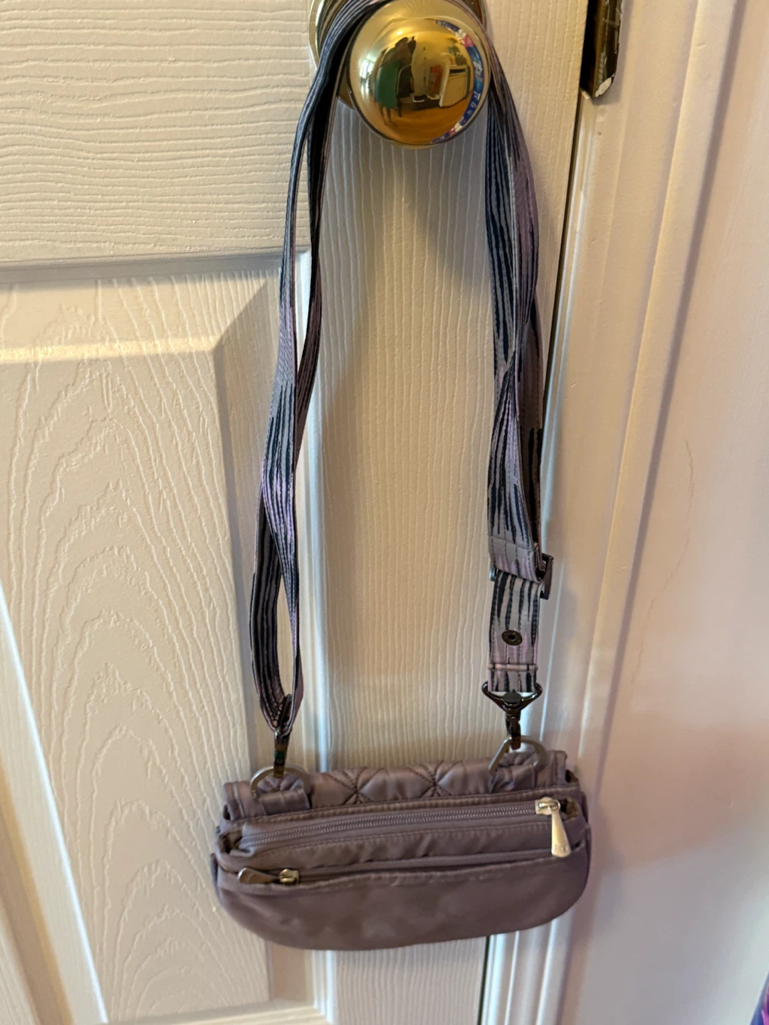 Lug Signature Crossbody Bag - photo 2