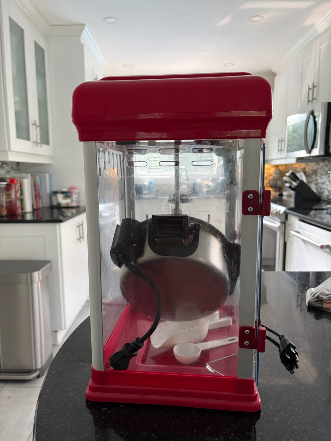 West Bend Popcorn Machine - photo 3